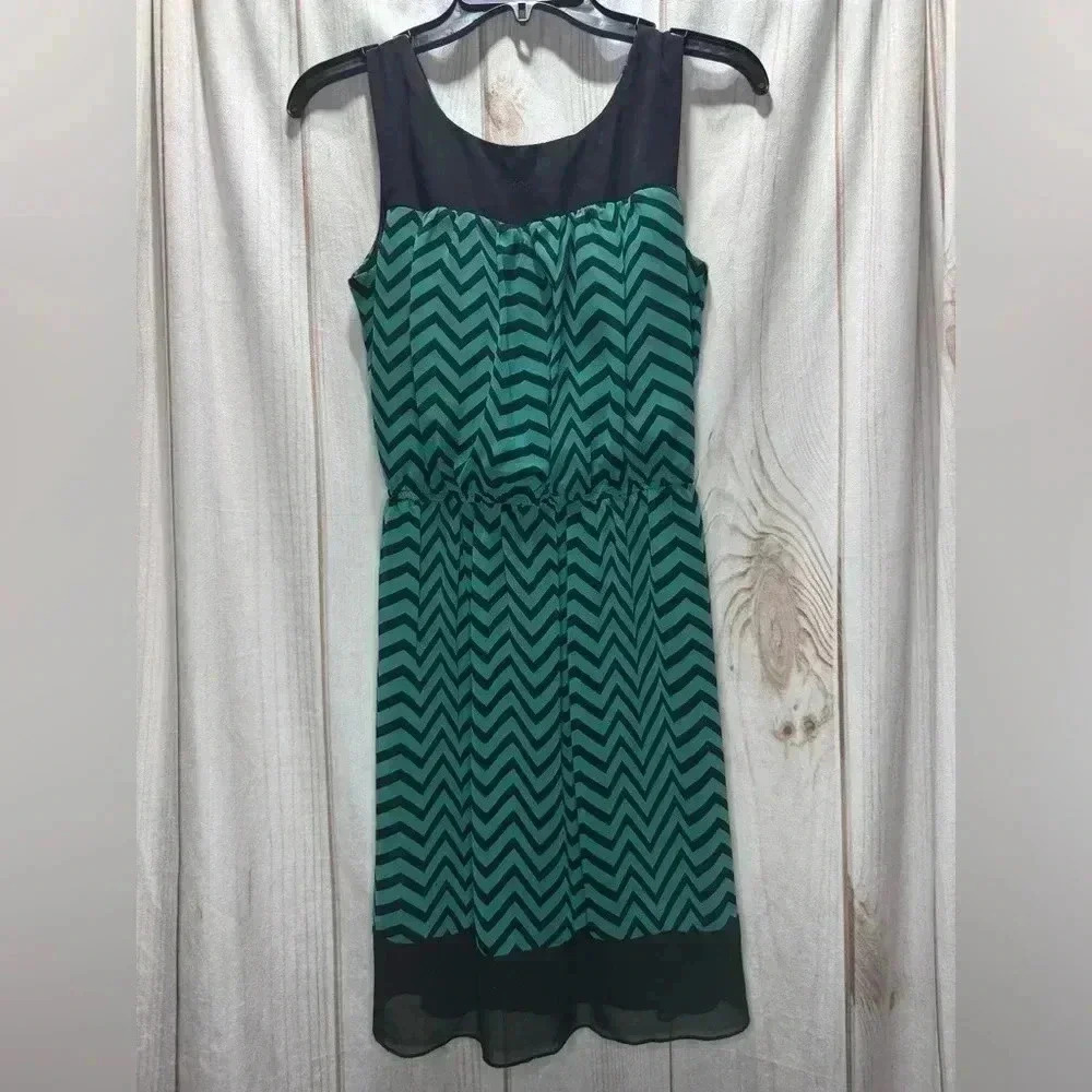 Enfocus Studio Green Black Chevron Print‎ Sleeveless Chiffon Midi Dress Size XS